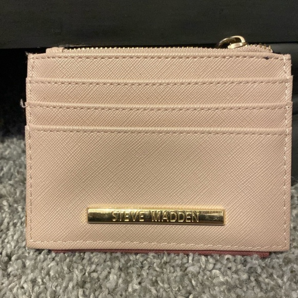 Steve Madden Mini Wallet